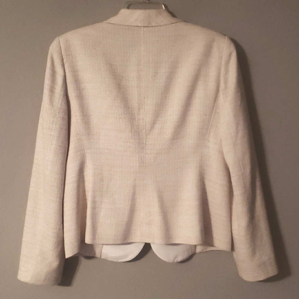 Armani Collezioni Cream Blazer - Picture 11 of 16